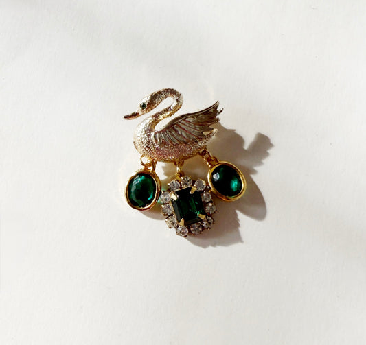 Emerald swan brooch