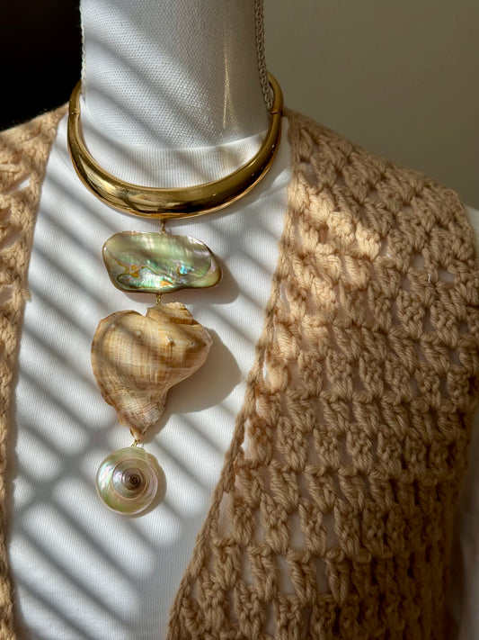 Dreamy abalone shell choker