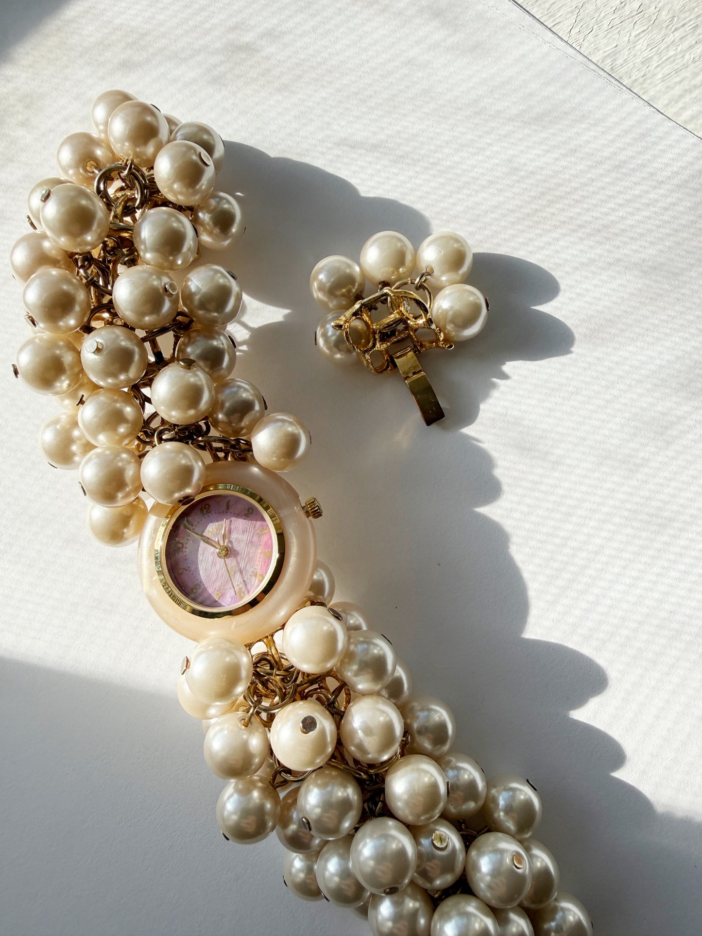 Vintage pearl chain watch