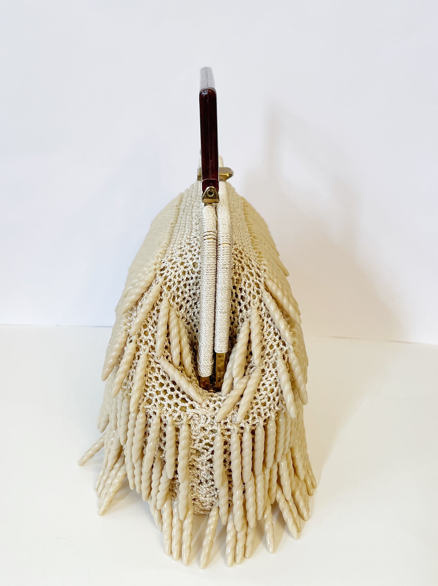 The Evelyn crochet purse