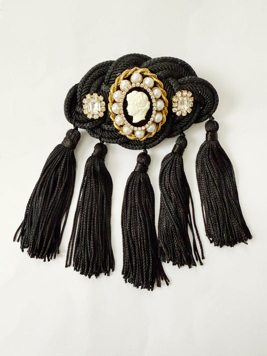Rhinestone cameo knot tassel brooch