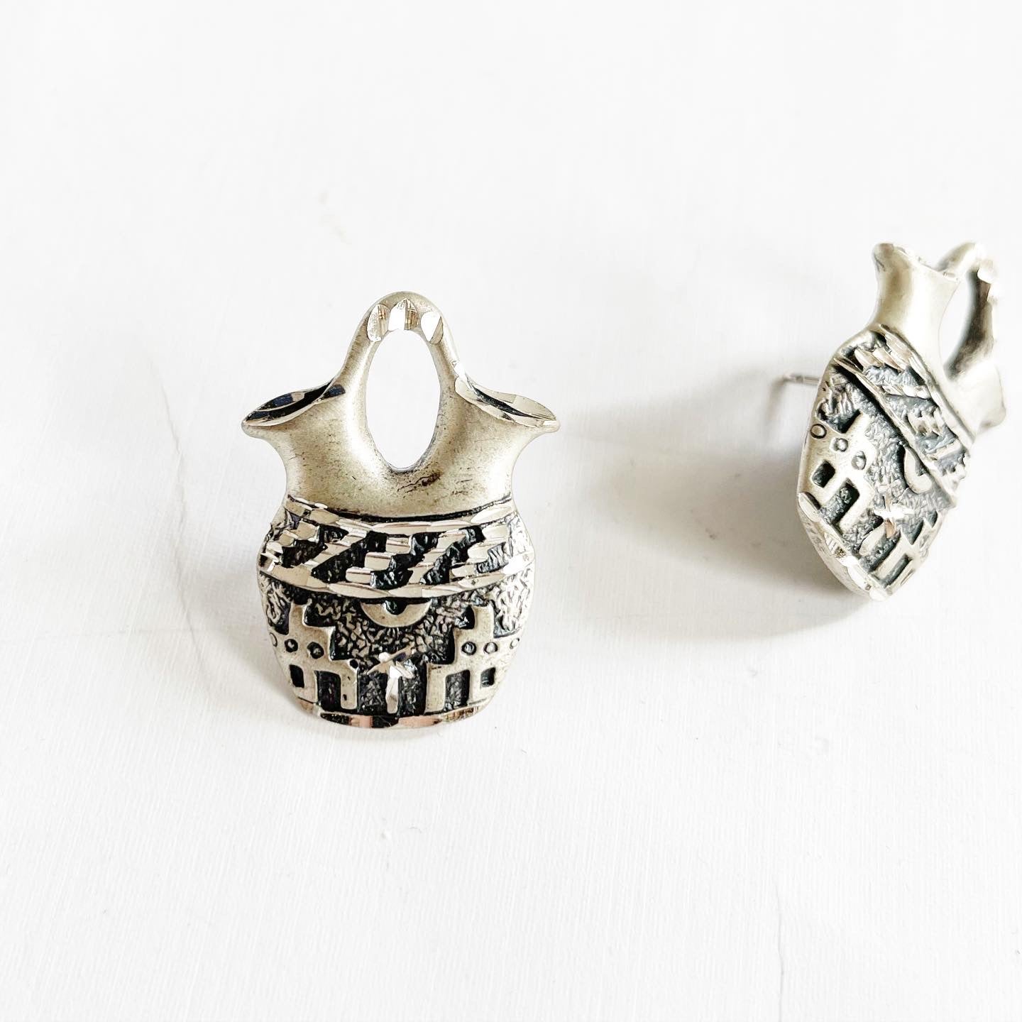 Vintage sterling silver vessel earrings